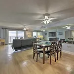 Pcb Condo With Community Perks And Beach Access