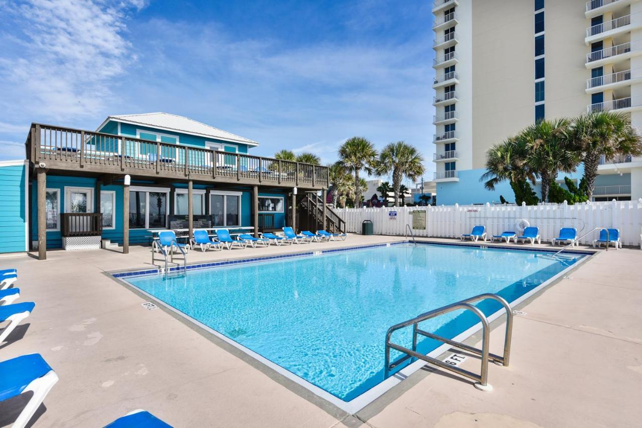 Gulf Highlands #208 By Book That