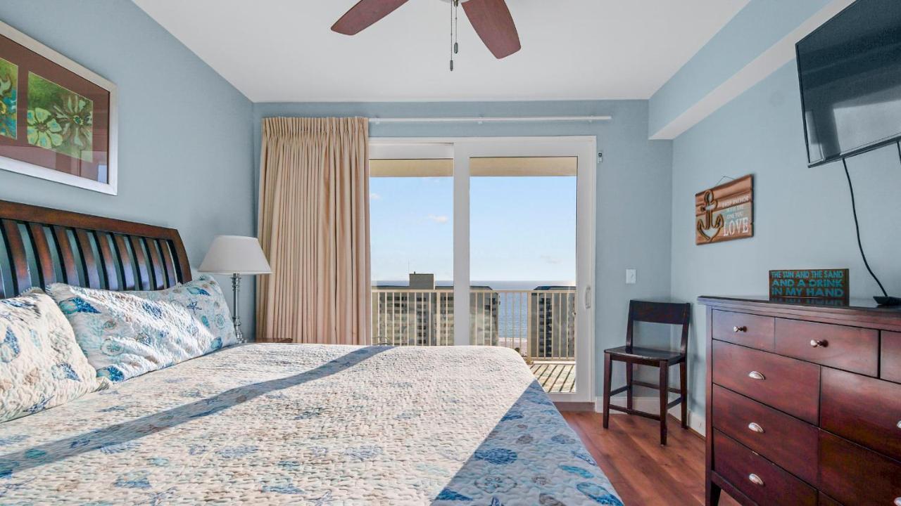 Laketown Wharf #1211 By Nautical Vacation