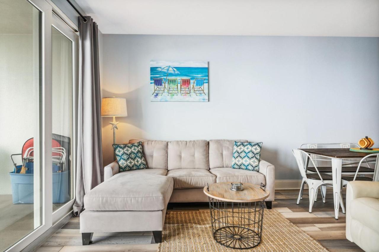 Holiday home Eternal Waters At Laketown Wharf #1221 By Nautical Vacation Panama City Beach