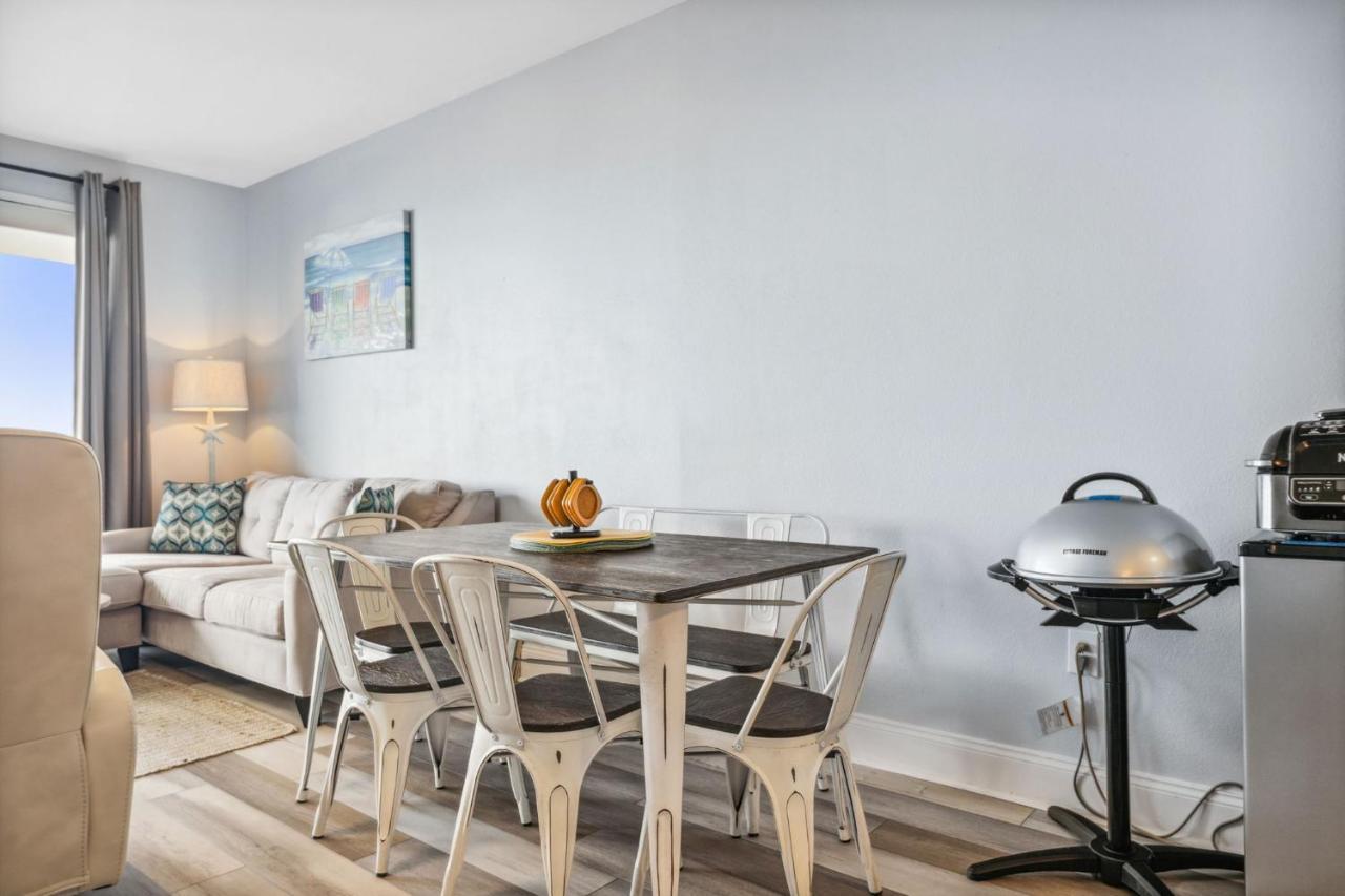 Holiday home Eternal Waters At Laketown Wharf #1221 By Nautical Vacation *