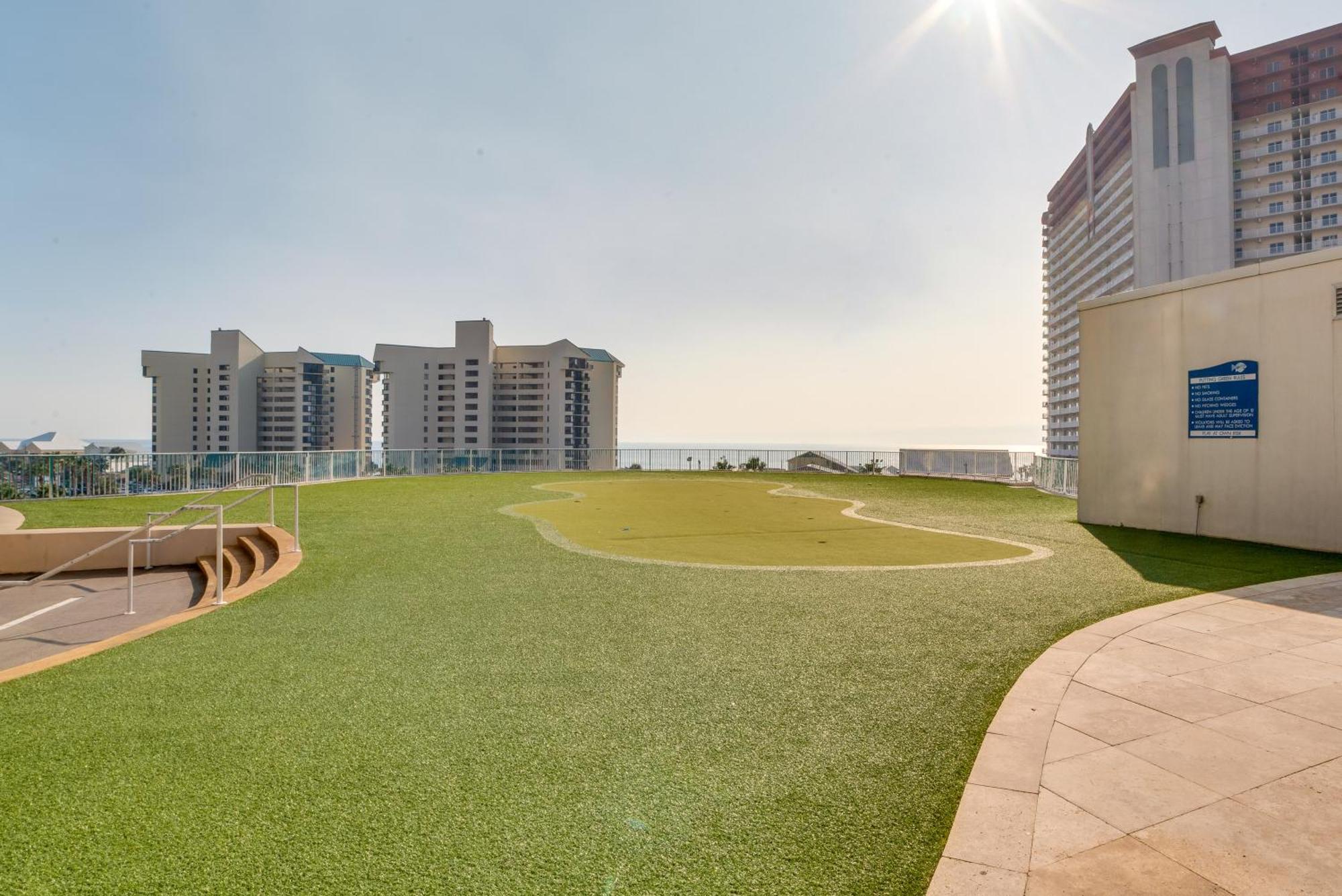 Ocean Oasis Pcb With Balcony And Views! Panama City Beach