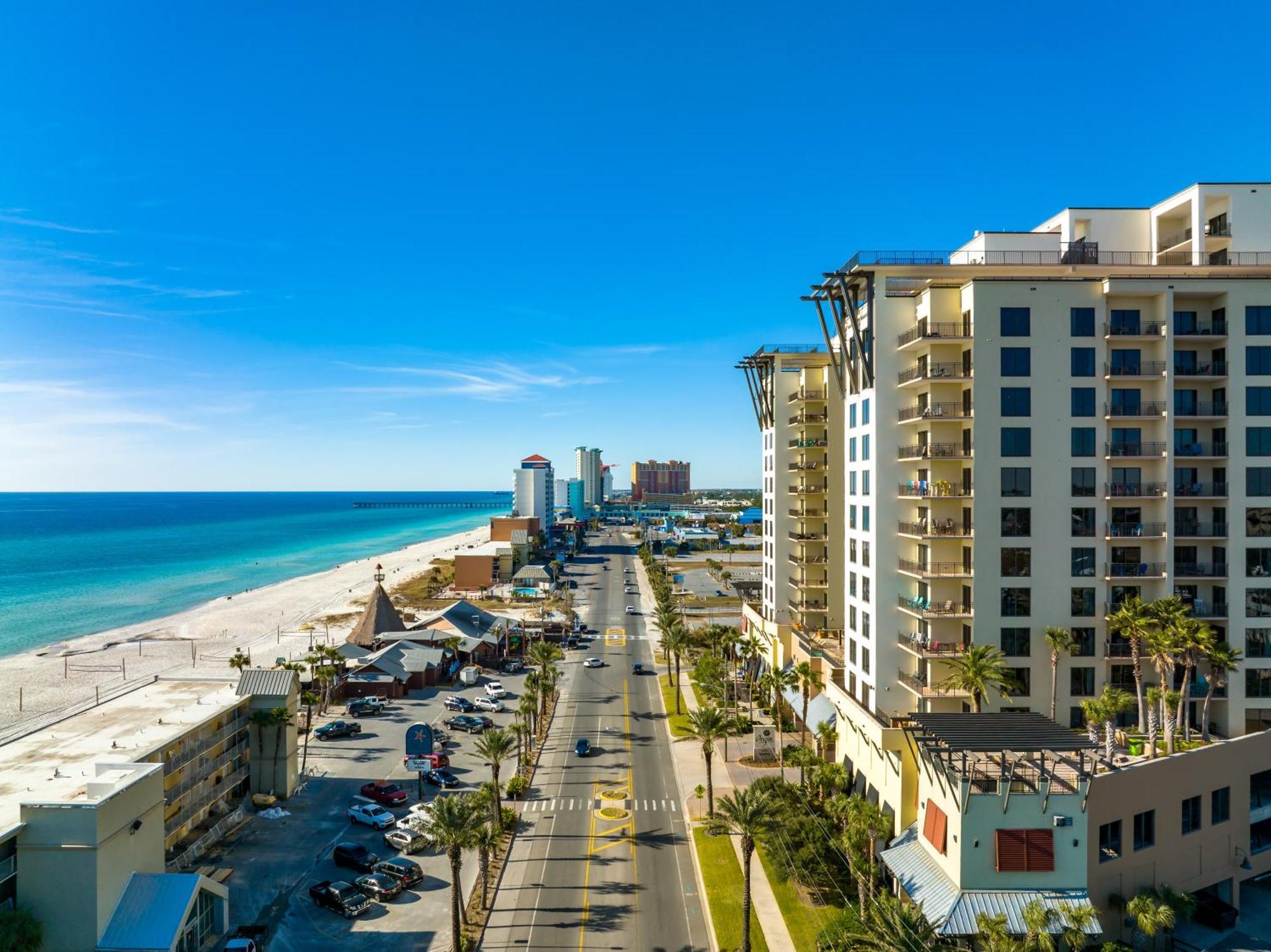 Origin 1213 - Newly Updated - Amazing Value Apartment
