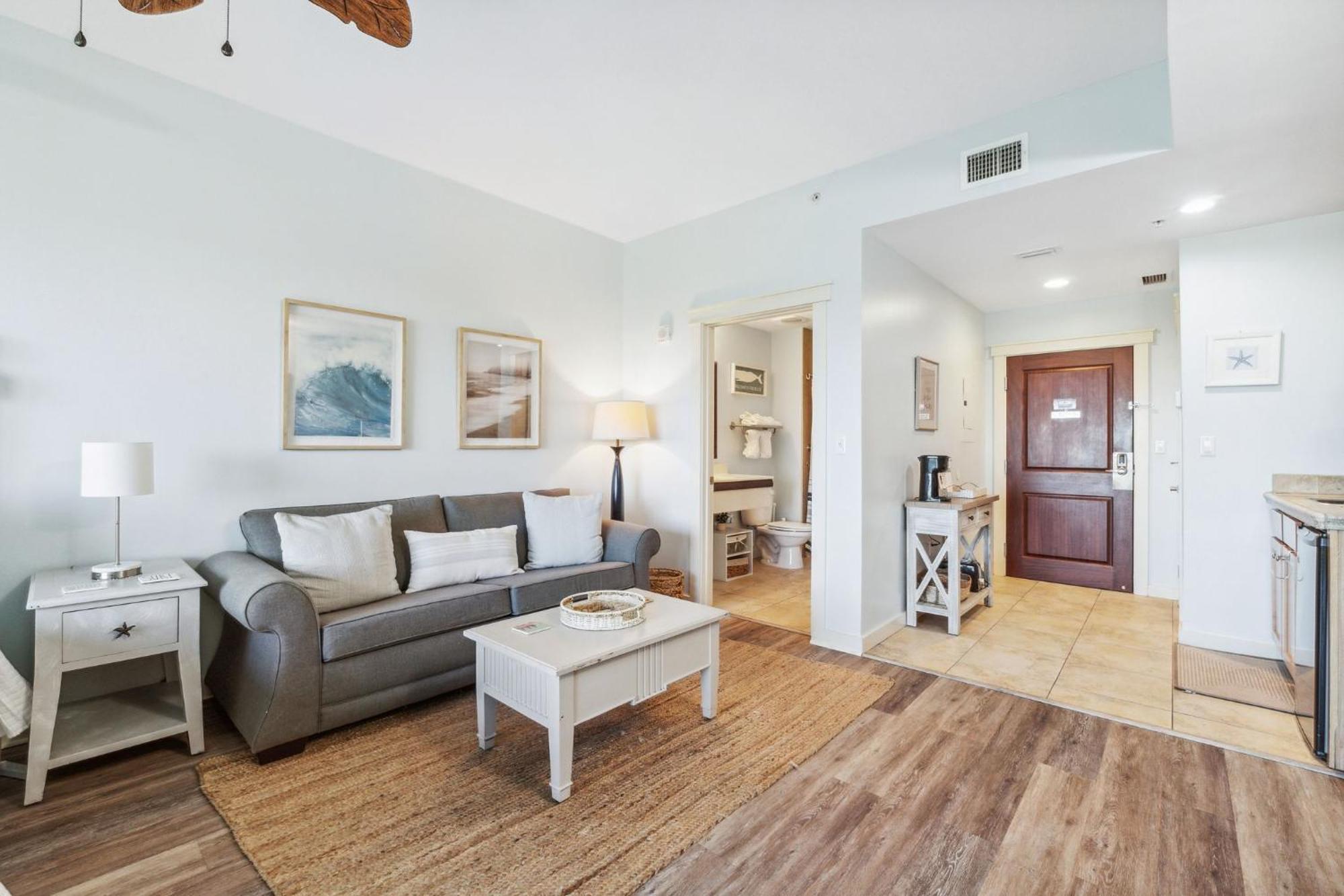 Origin 1213 - Newly Updated - Amazing Value Apartment *