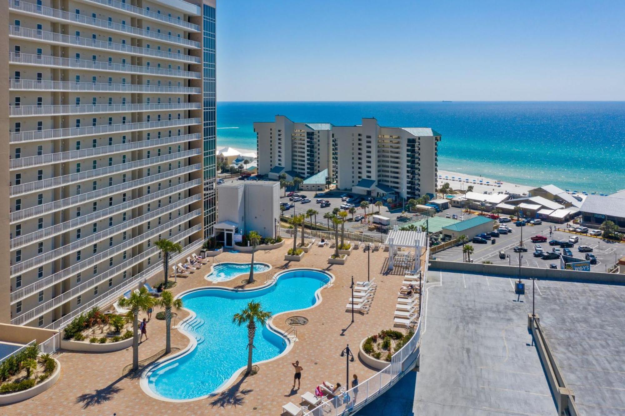 Laketown Wharf #1211 By Nautical Vacation