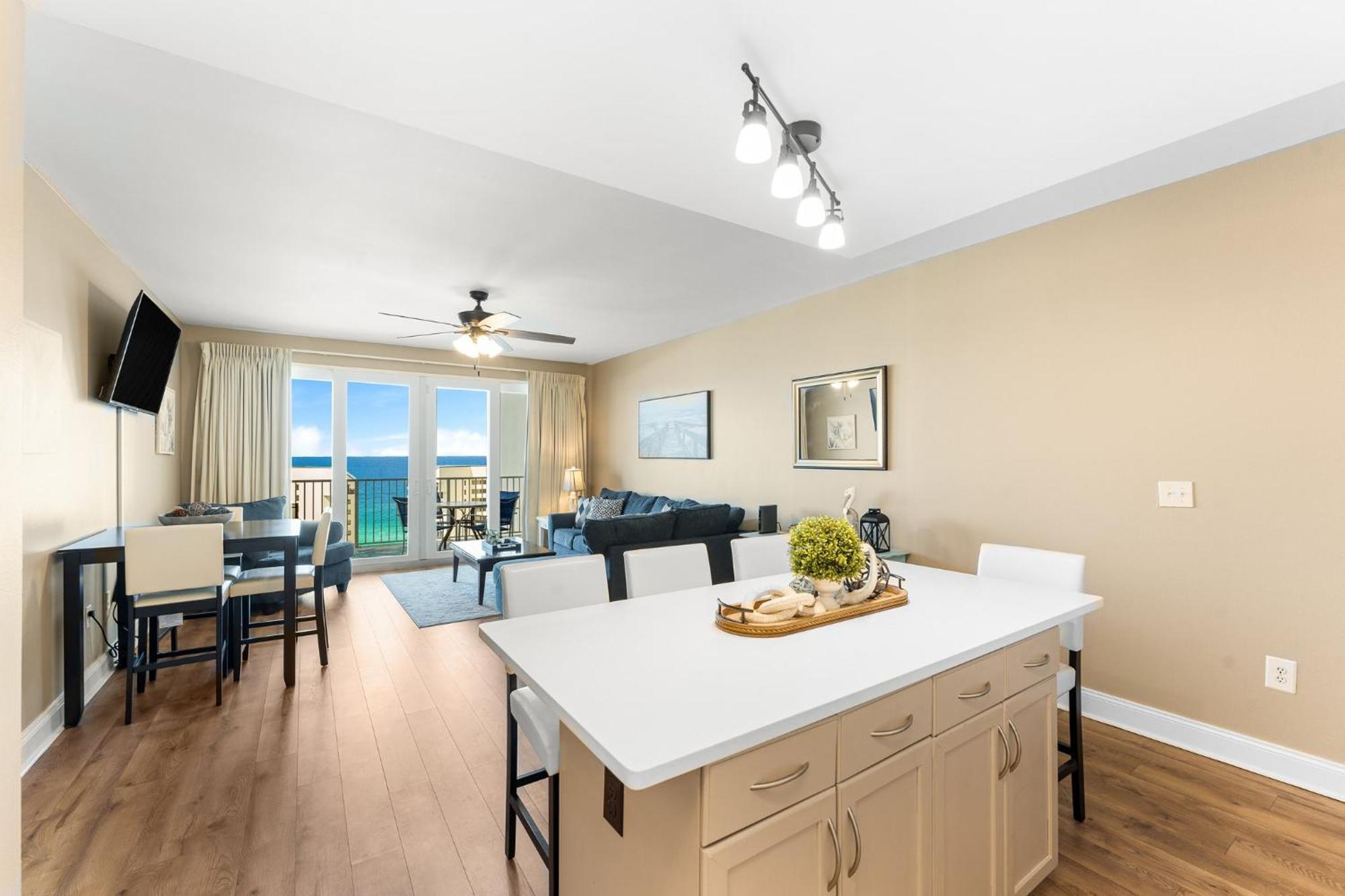 Laketown Wharf #1211 By Nautical Vacation Panama City Beach