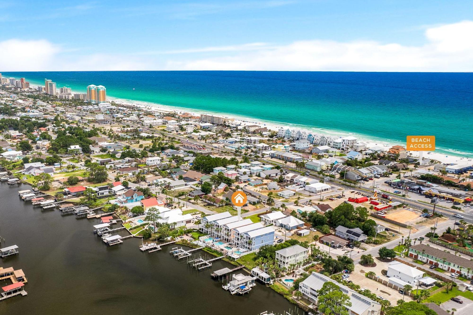 Holiday home Bay Getaway! Bayfront 4br 4ba House Sleeps 12 Private Pool Boat Dock *