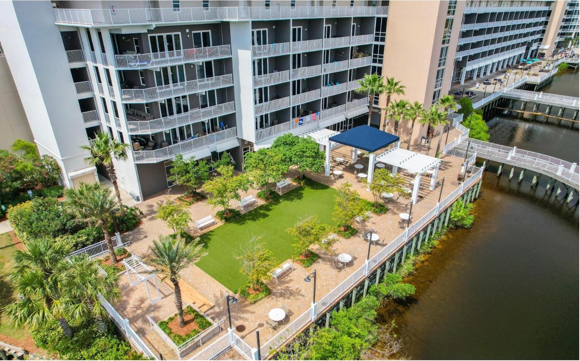 Apartment Modern Condo! Gulf Views & Amenities Galore! Presented By Dolce Getaways! Panama City Beach