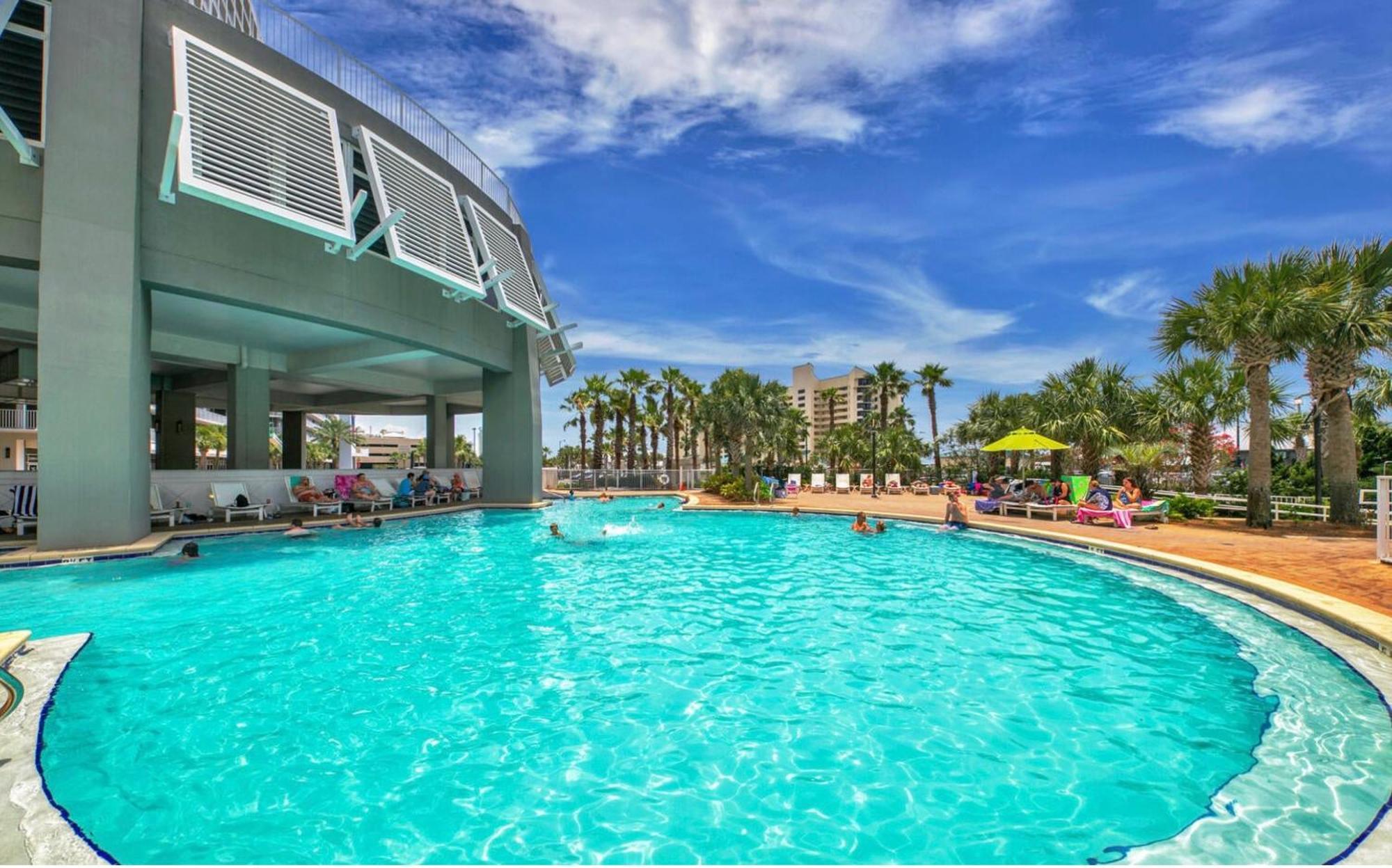 Modern Condo! Gulf Views & Amenities Galore! Presented By Dolce Getaways! Panama City Beach