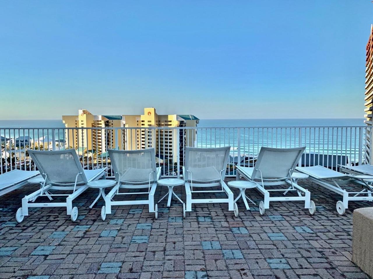 Modern Condo! Gulf Views & Amenities Galore! Presented By Dolce Getaways! Apartment *