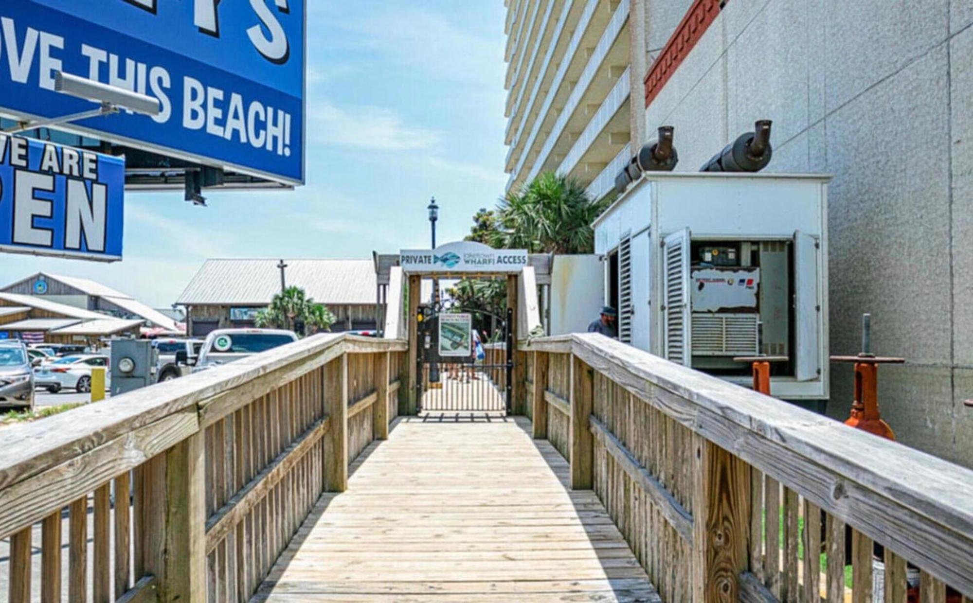 Apartment Modern Condo! Gulf Views & Amenities Galore! Presented By Dolce Getaways! Panama City Beach