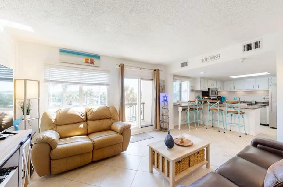 Pinnacle Port A-134 Holiday home *
