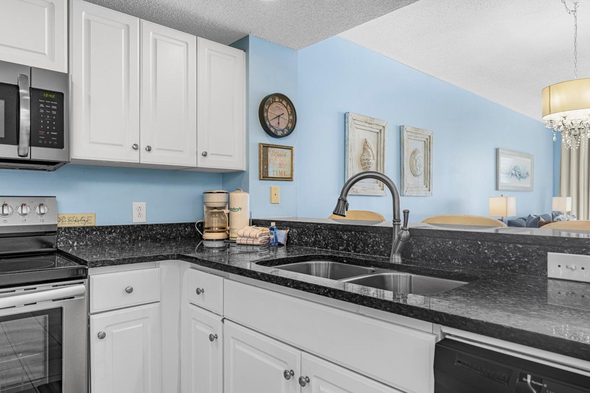 Majestic #1502-1 By Book That Holiday home Panama City Beach