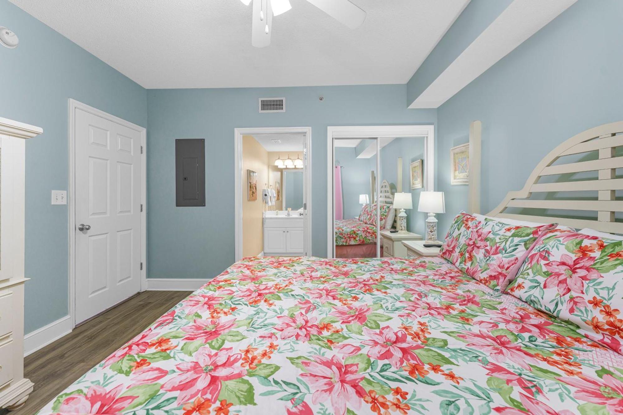 Holiday home Majestic #1502-1 By Book That Panama City Beach