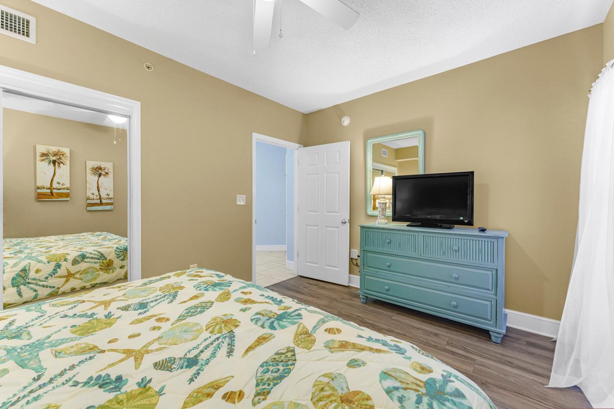 Majestic #1502-1 By Book That Holiday home Panama City Beach