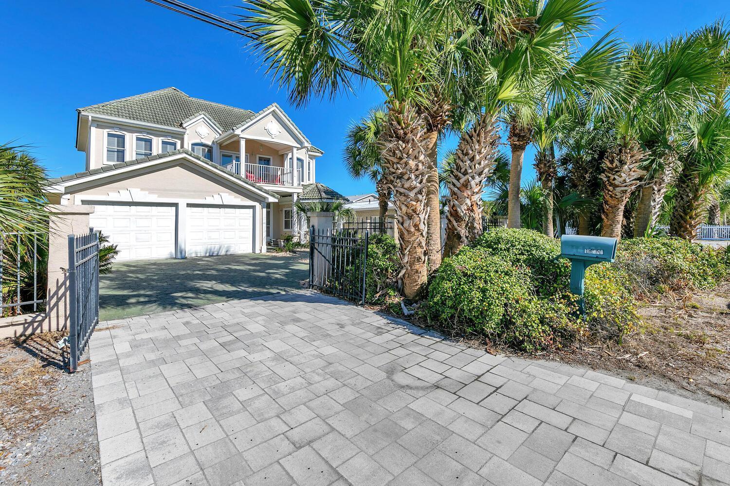 Sunset Breeze Holiday home