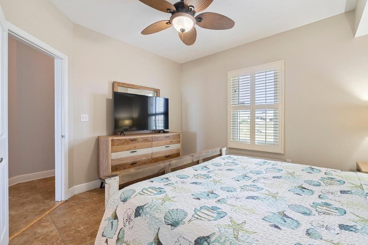 Apartment Celadon 307 1 Bedroom 2 Ba Oceanfront
