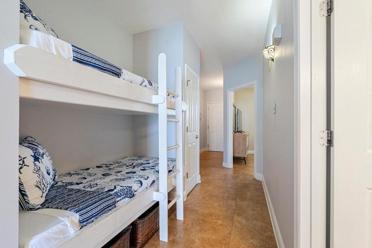 Celadon 307 1 Bedroom 2 Ba Oceanfront *