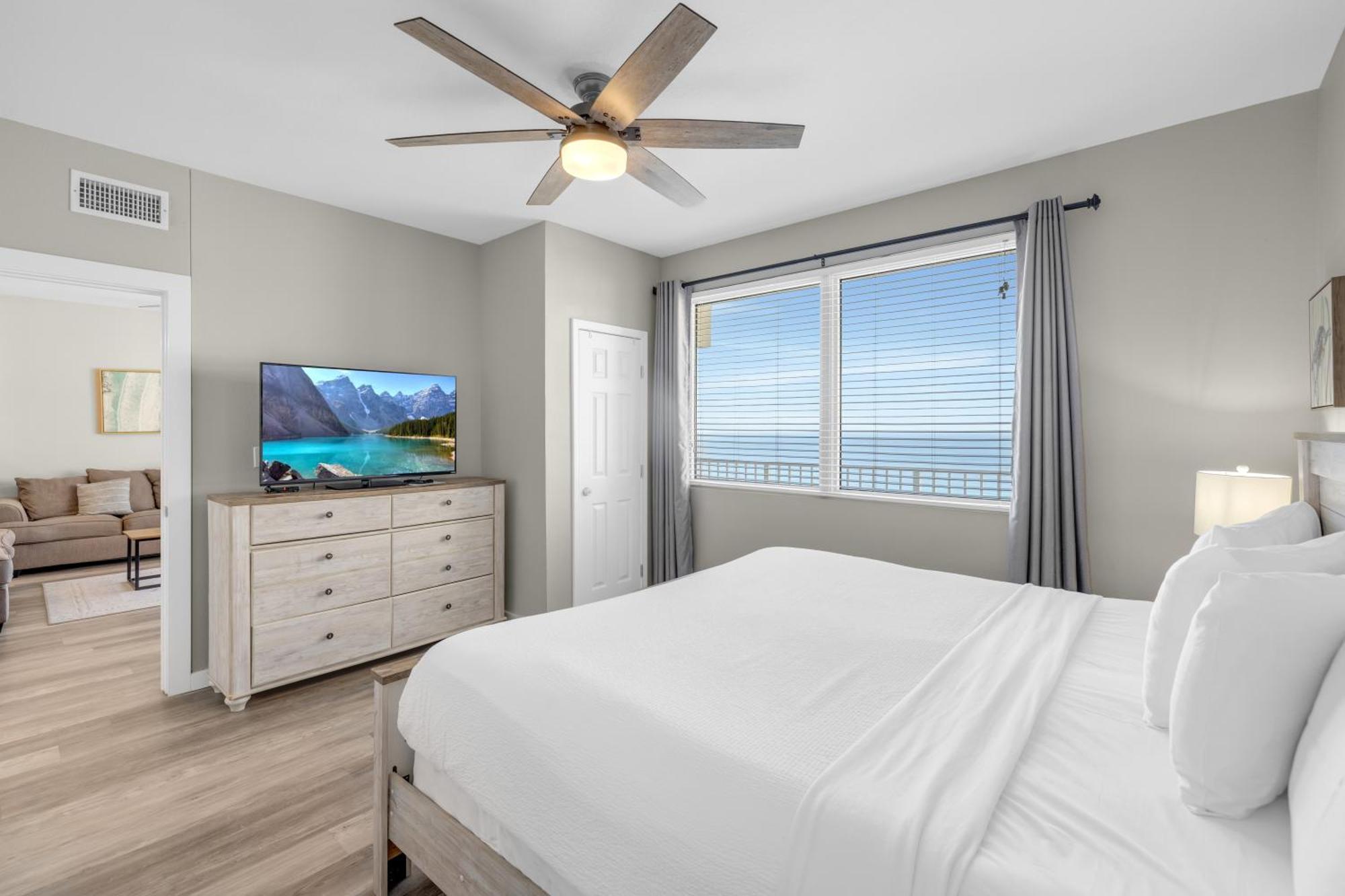 Apartment 2-bedroom Beachfront At Shores Of Panama! By Dolce Getaways Pcb! *