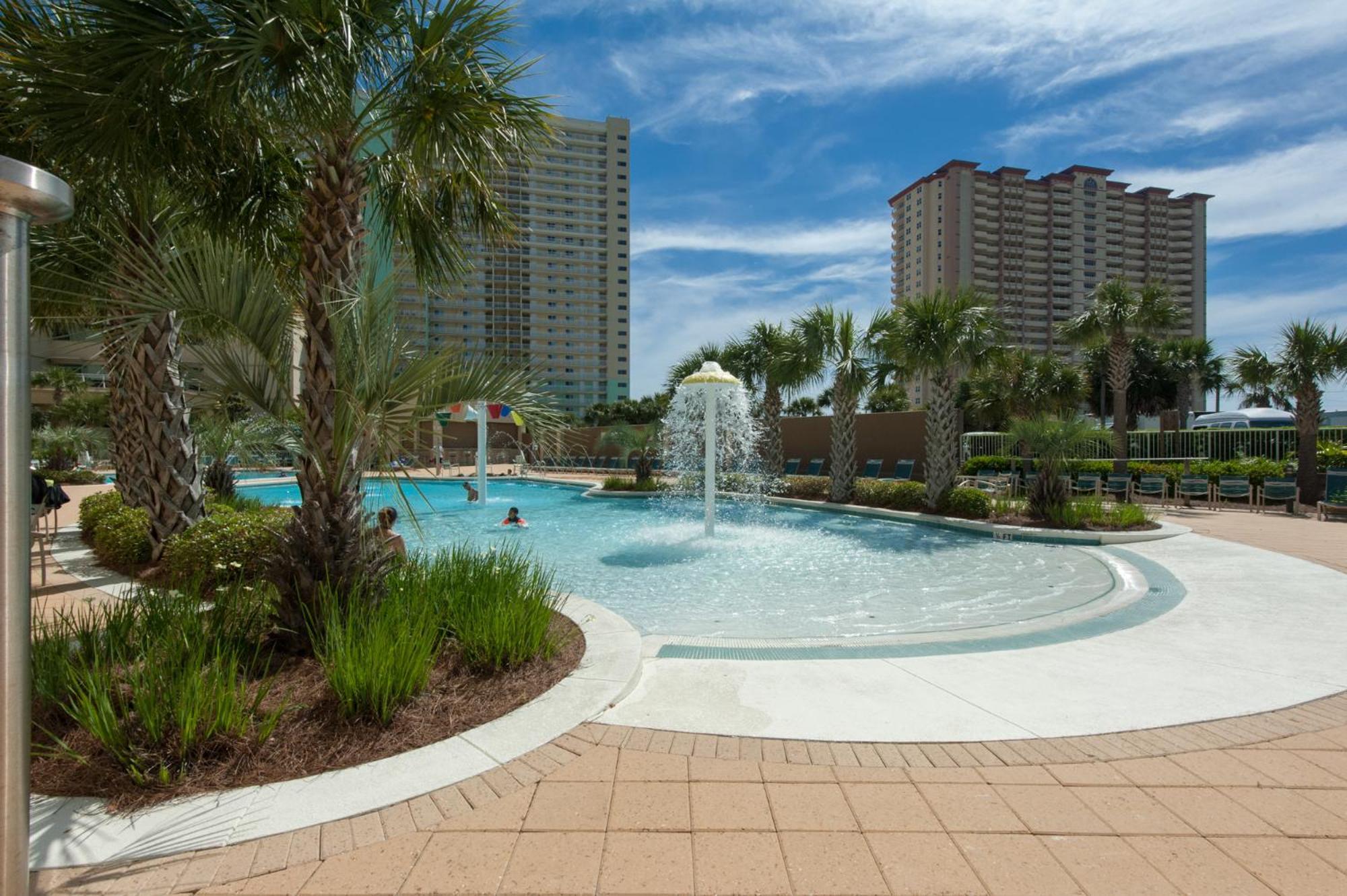 Holiday home Emerald Condo-gulf Front+beach Access! Chair Service! Panama City Beach