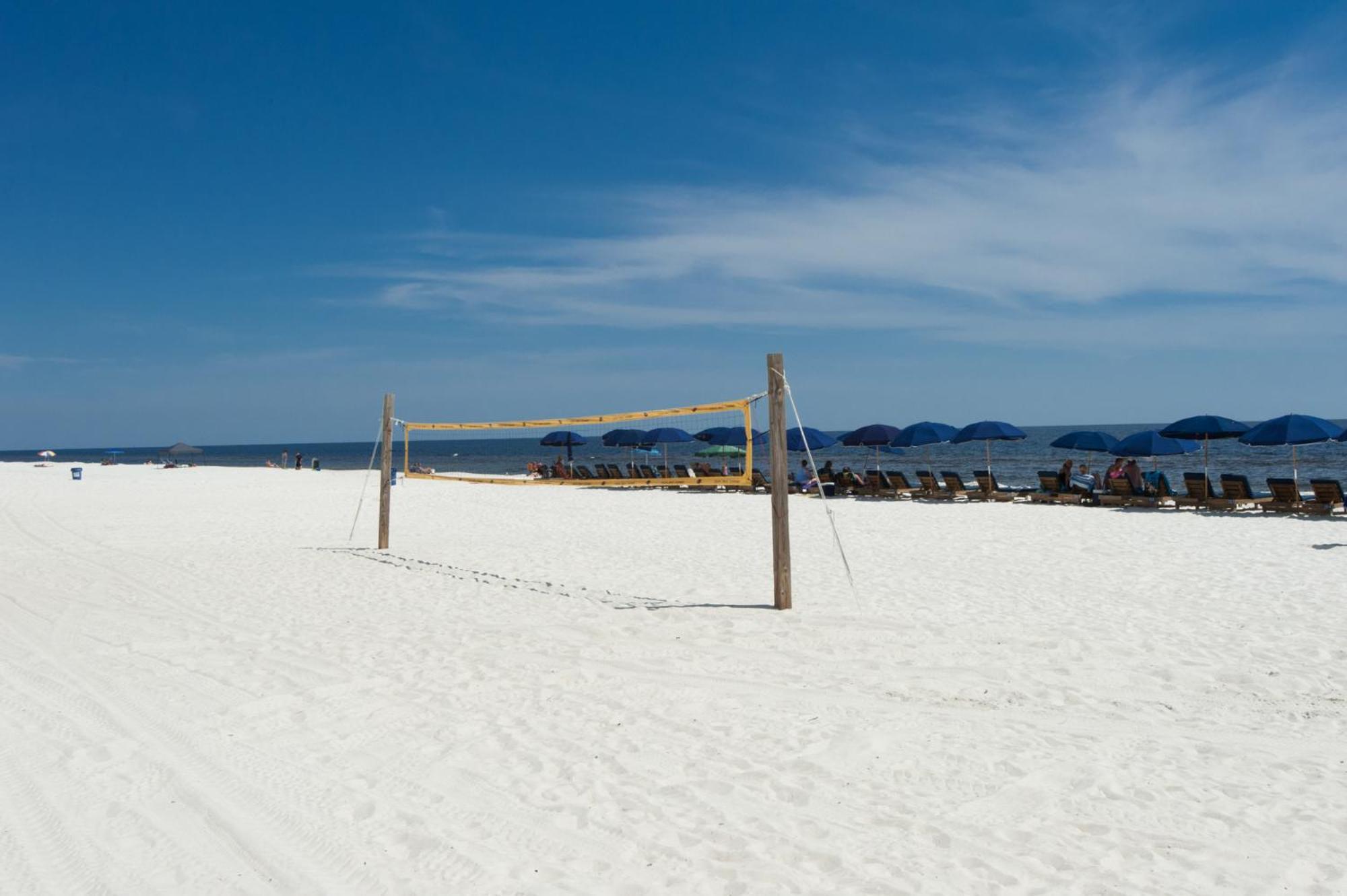 Holiday home Emerald Condo-gulf Front+beach Access! Chair Service!