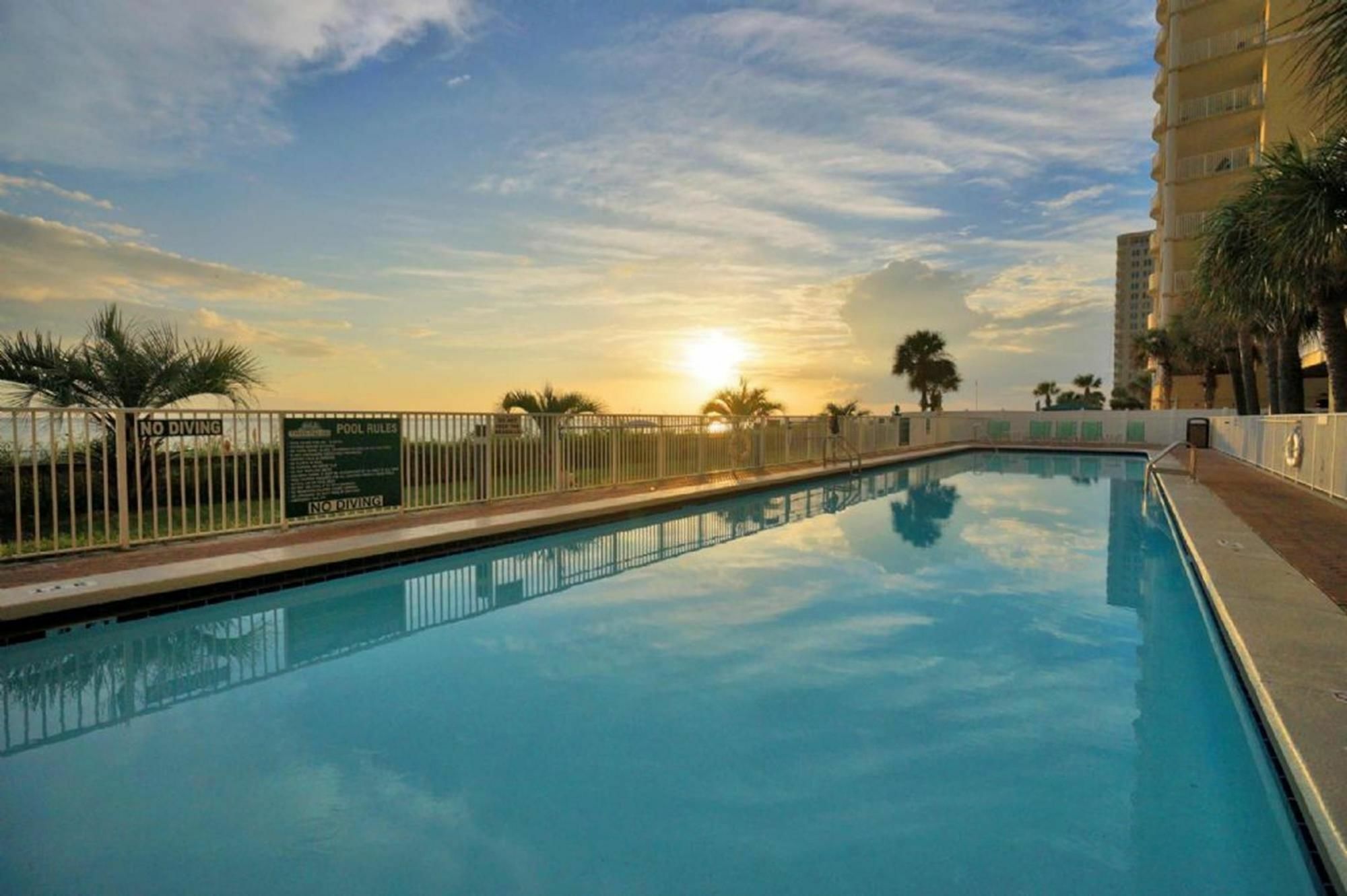 Twin Palms By Panhandle Getaways Hotel
