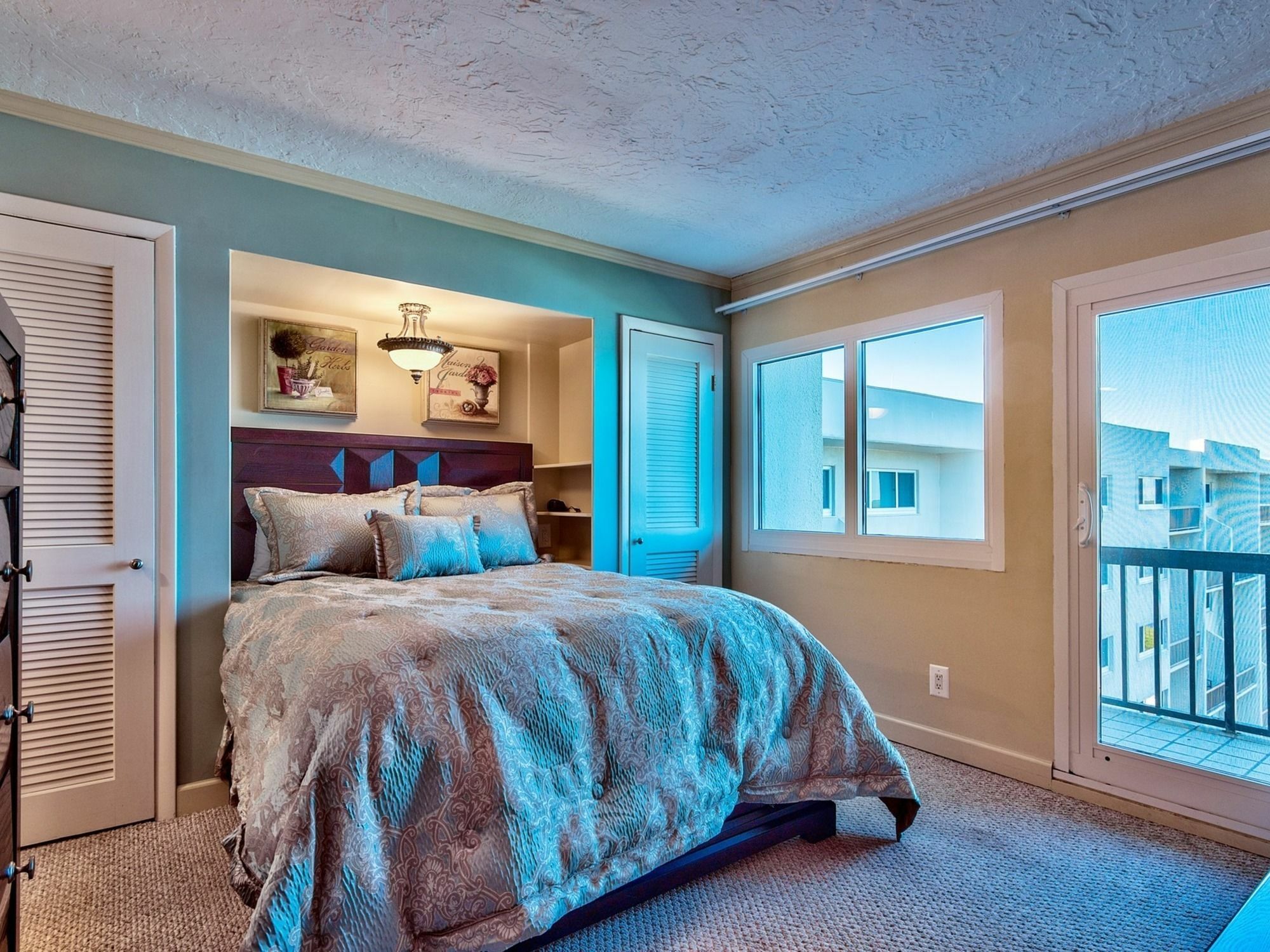 Pinnacle Port Penthouse 12 627839 By Redawning Hotel 3*