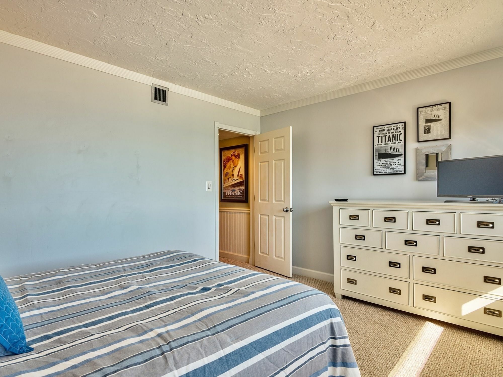 Pinnacle Port Penthouse 12 627839 By Redawning Hotel 3*