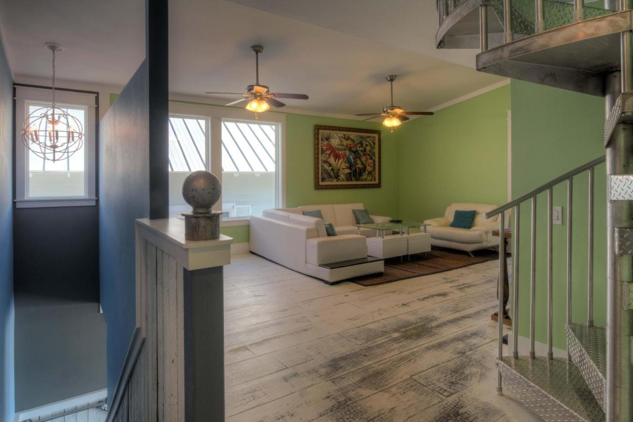 Making Waves - New Rates For August 10 - September 3rd!!! Holiday home Panama City Beach
