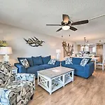 Beachfront Pcb Escape With Free Beach Chair Services