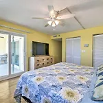 Beachfront Pcb Escape With Free Beach Chair Services