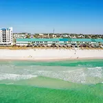 Beachside 8 - Beachfront - Sleeps 8!