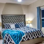Laketown Wharf Resort 1036 By Aneliya