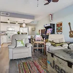 Memories In The Making At Laketown Wharf #211 By Nautical Properties