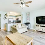 Beachfront Pcb Condo With Ocean View And Pool Access!