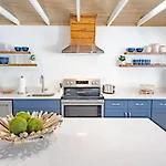 Conch Cottage