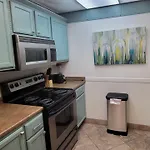 Moondrifter 803 Beach Front Condo 2Bd 2Ba