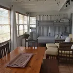 Surf Shack - Steps To The Beach, Lush Fenced Backyard Cottage