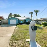 Manatee Summer House