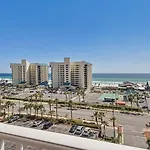 Laketown Wharf 0627