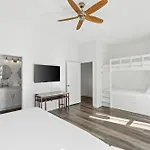 Beach House - The Sandcastle By Panhandle Getaways