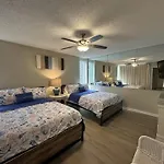 Long Beach Resort 1206 Tower 3