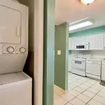 Gulfgate 403