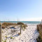 5218 Beach Dr B