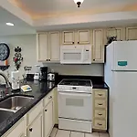 Edgewater Tower 2-704