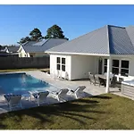 Pinetree Paradise!