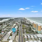 Escape To Sand Dollar Holler: Coastal Retreat, 3 Beds, 25 Baths, Sleeps 10!