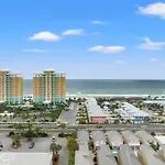Escape To Sand Dollar Holler: Coastal Retreat, 3 Beds, 25 Baths, Sleeps 10!