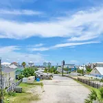 A Wave From It All By Emerald Coast Retreats