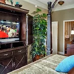 Grandview East 1402 89914 By Redawning